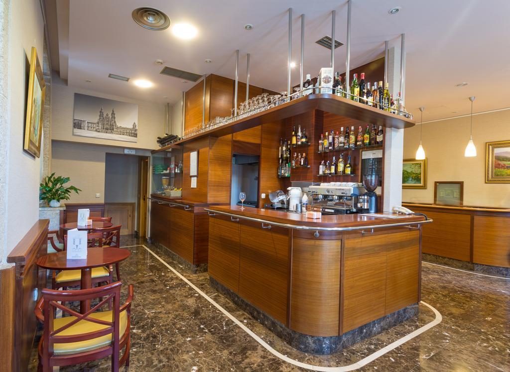 Hotel Herradura Сантьяго-де-Компостела Екстер'єр фото