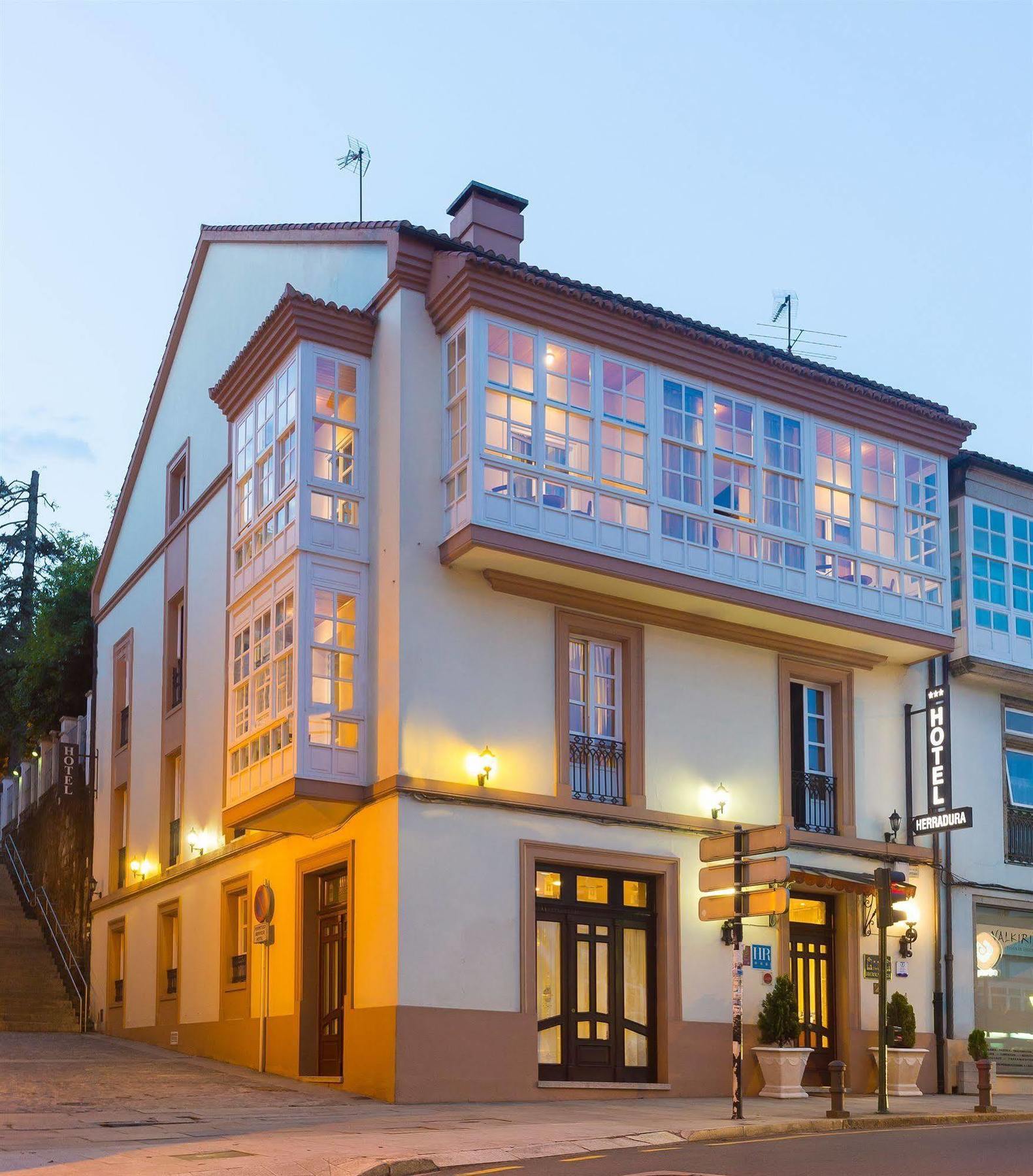 Hotel Herradura Сантьяго-де-Компостела Екстер'єр фото